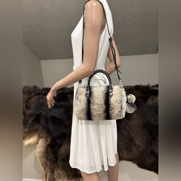 2 Tone Gradient Real Rex Rabbit Fur Boston Bag/Crossbody & 2 Fur Balls Charm - Picture 6 of 16